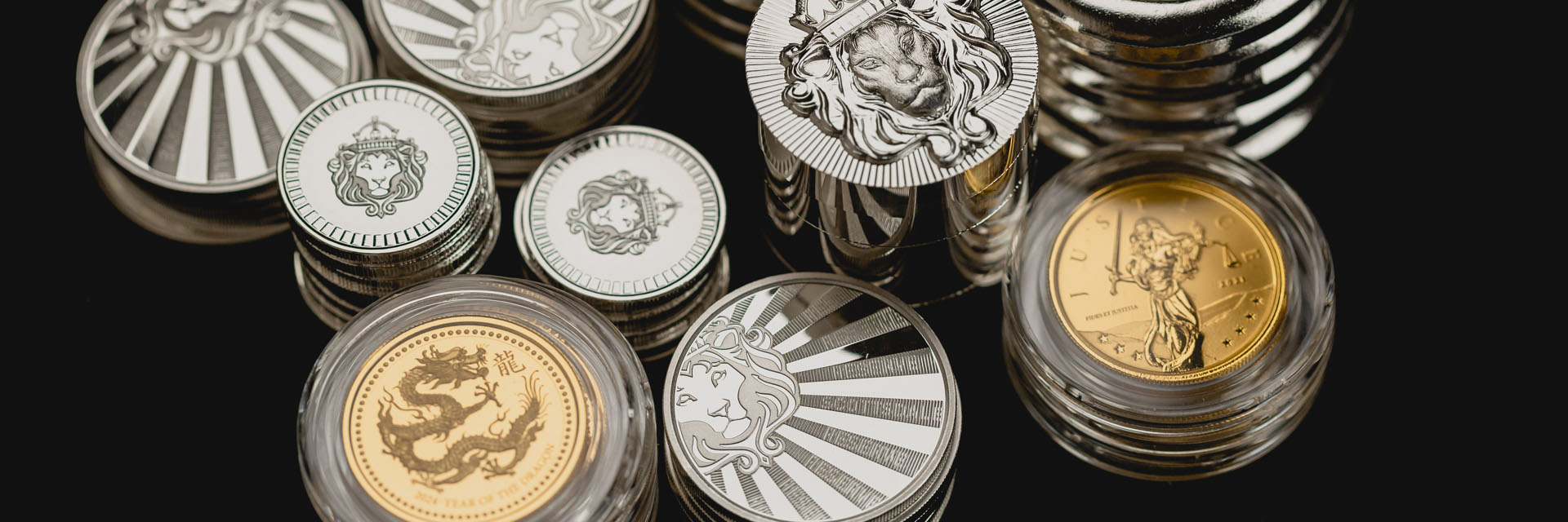 muenzen-sammlung-gold-silber-auf-schwarz_63d03474-62de-410c-9343-13086ed227a2